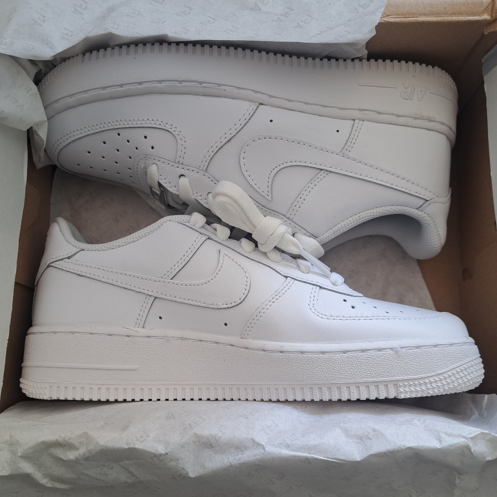 Nike Air Force 1 sz 6Y